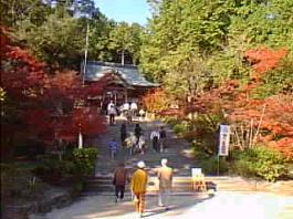 仁比山神社・九年庵